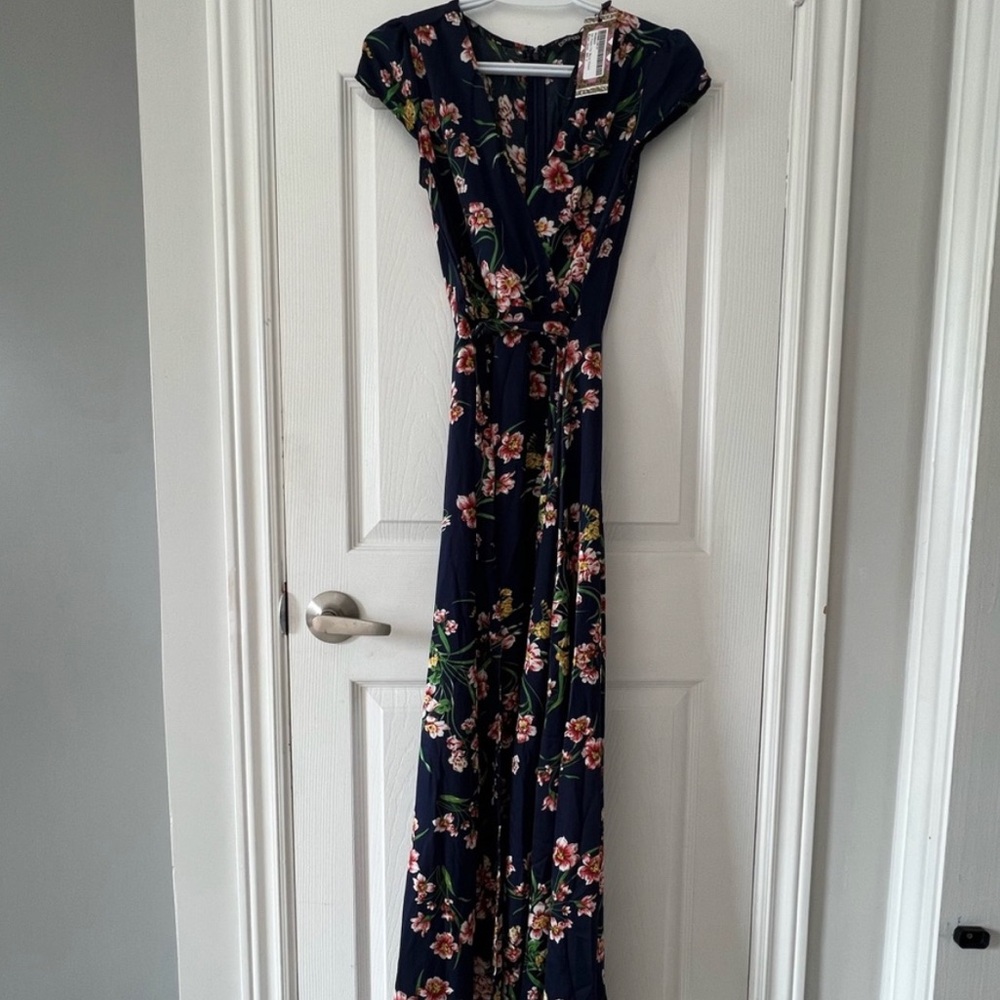 Boohoo High-Low Wrap Floral Cap Sleeve Dress with Tie Waist Navy Blue